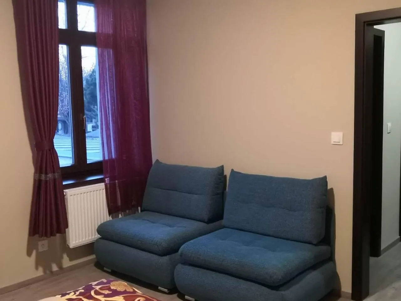 Hotel Sun-House Pension&Restaurant -Parkingfree- Praga