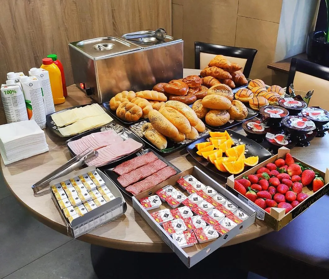 Sun-House Pension&Restaurant -Parkingfree- Praag Hotel